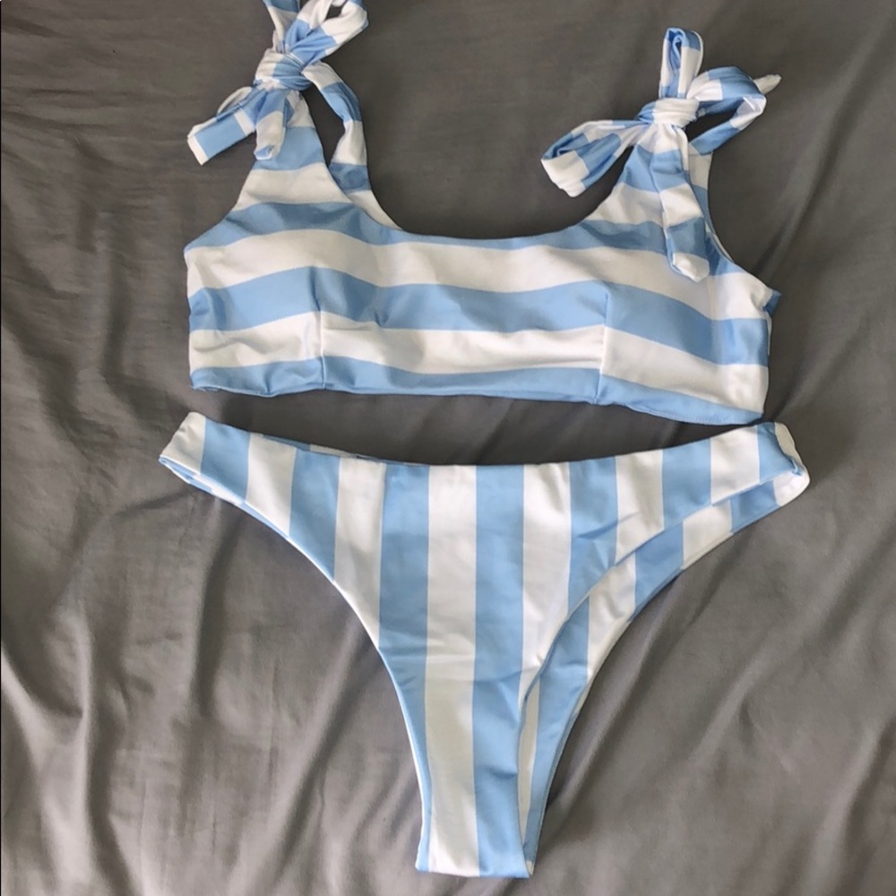 Blue and white bow tie bikini